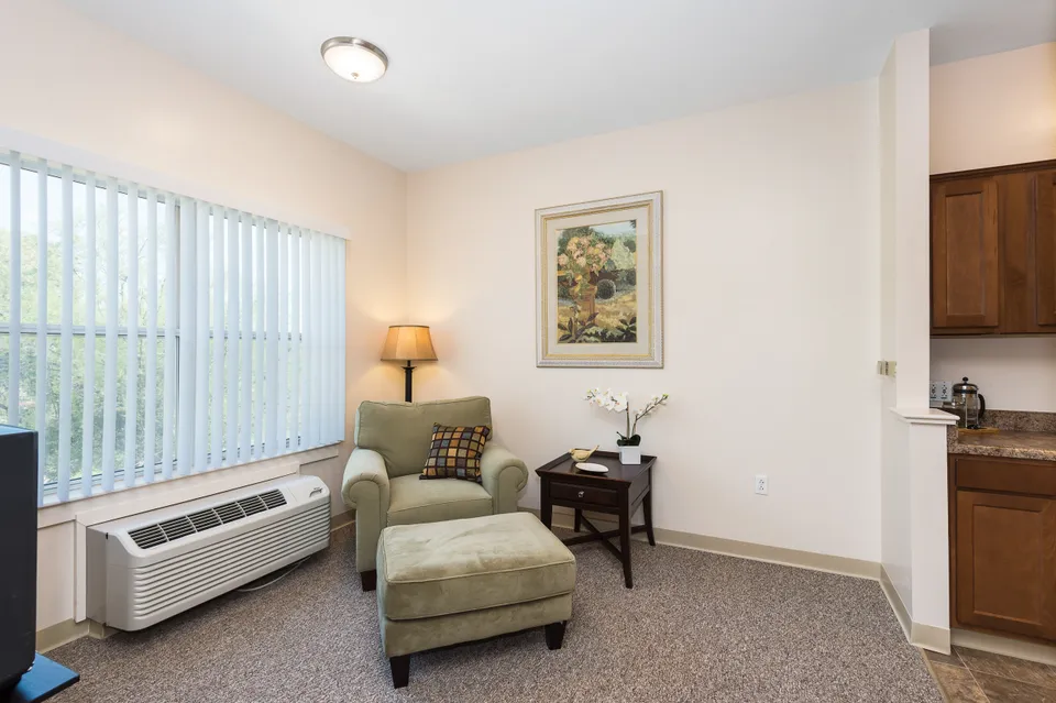 Sierra Del Sol Senior Living, photo 35 of 40