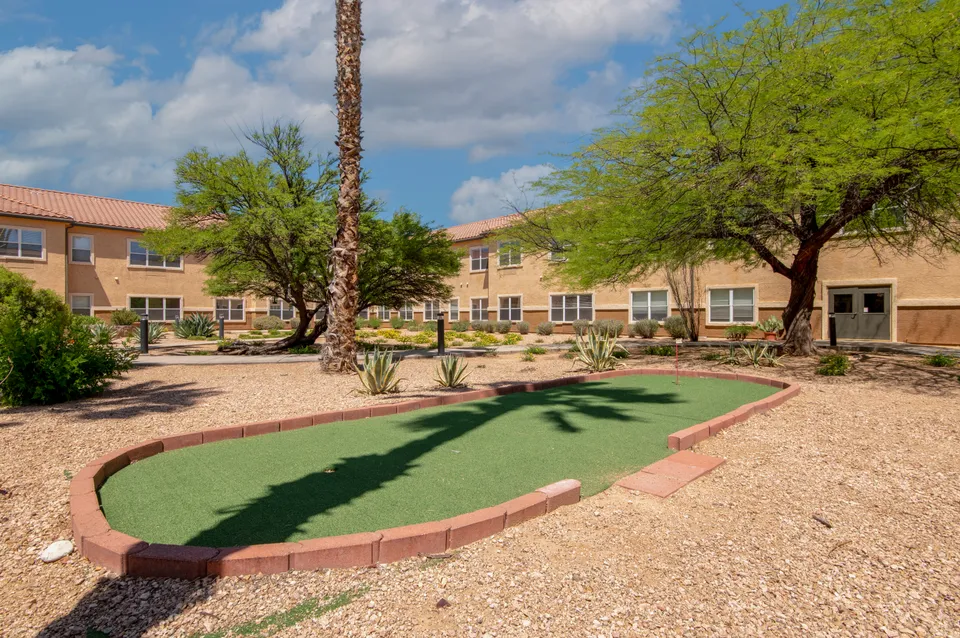 Sierra Del Sol Senior Living, photo 36 of 40