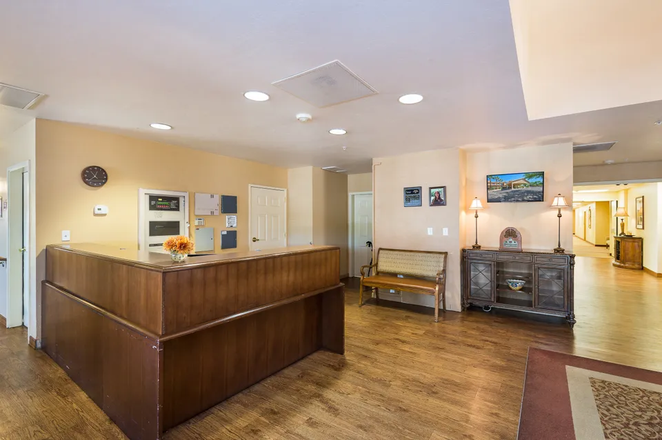 Sierra Del Sol Senior Living, photo 37 of 40