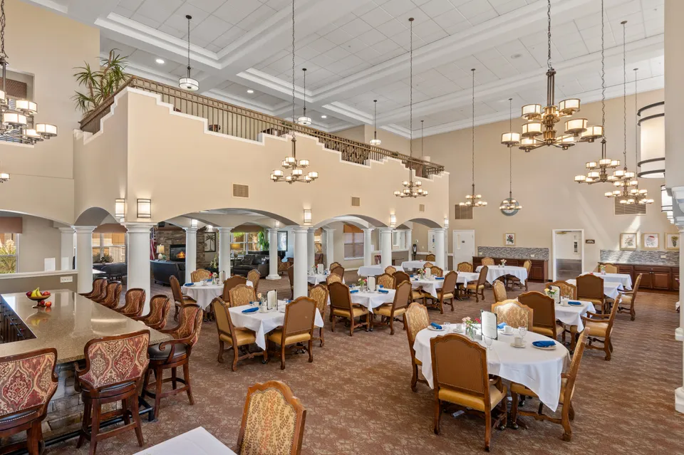 Sierra Del Sol Senior Living, photo 4 of 40