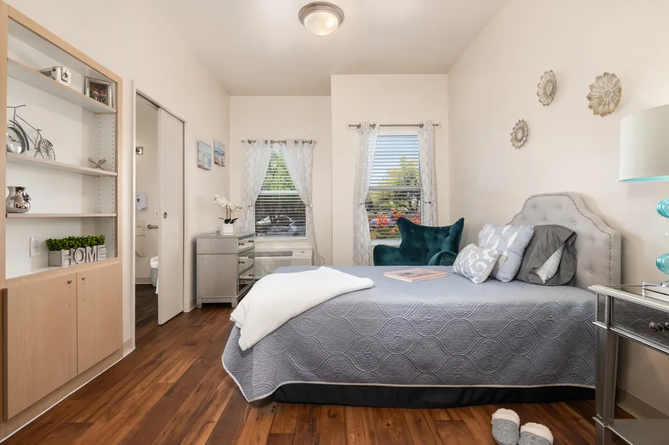 Sierra Del Sol Senior Living, photo 7 of 40
