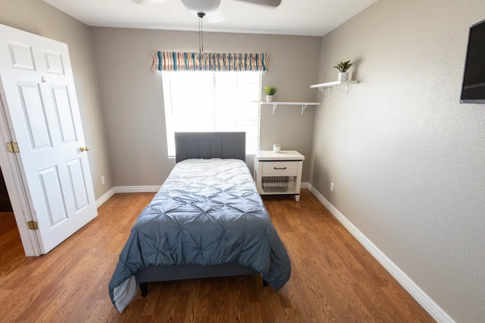 Arizona Sunshine Assisted Living, photo 15 of 19