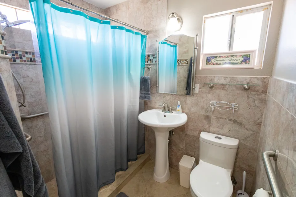 Arizona Sunshine Assisted Living, photo 4 of 19
