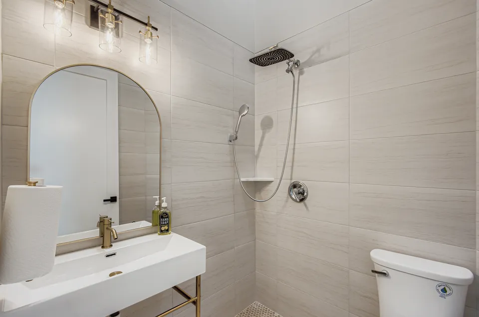 Planada Royal Care Assisted Living, photo 11 of 20