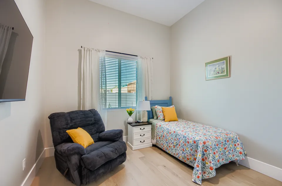 Planada Royal Care Assisted Living, photo 14 of 20
