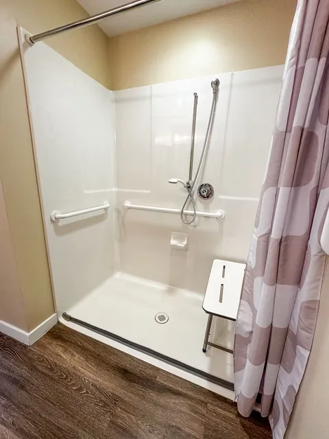 Orchard Pointe at Glendale, photo 12 of 40