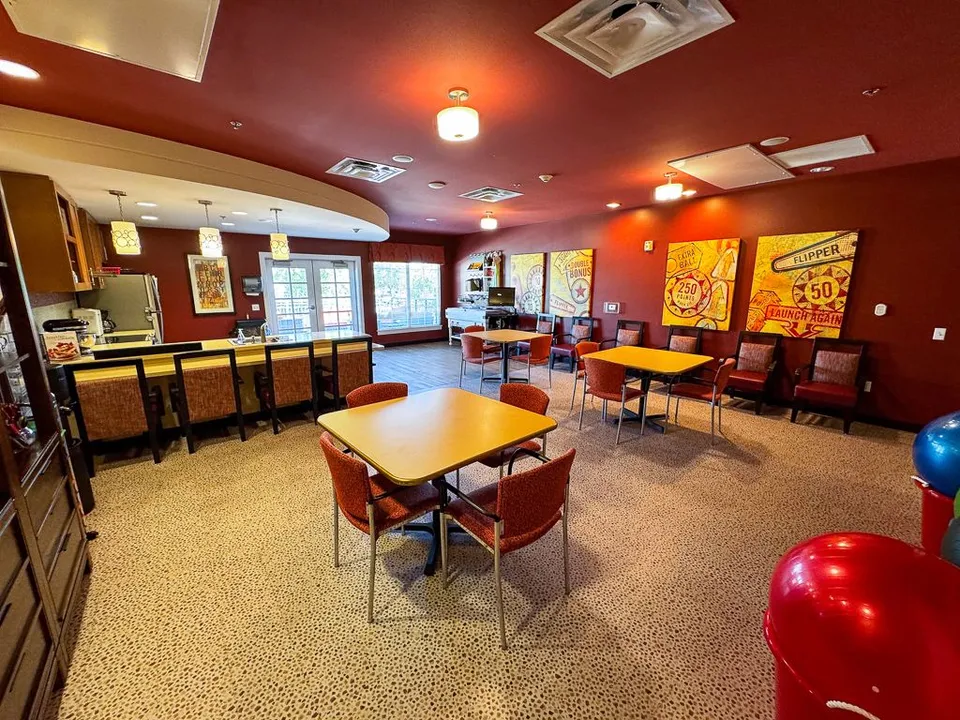 Orchard Pointe at Glendale, photo 13 of 40