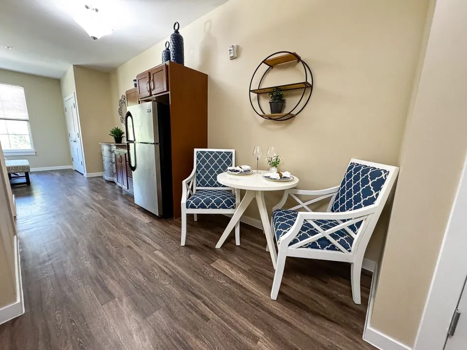 Orchard Pointe at Glendale, photo 4 of 40