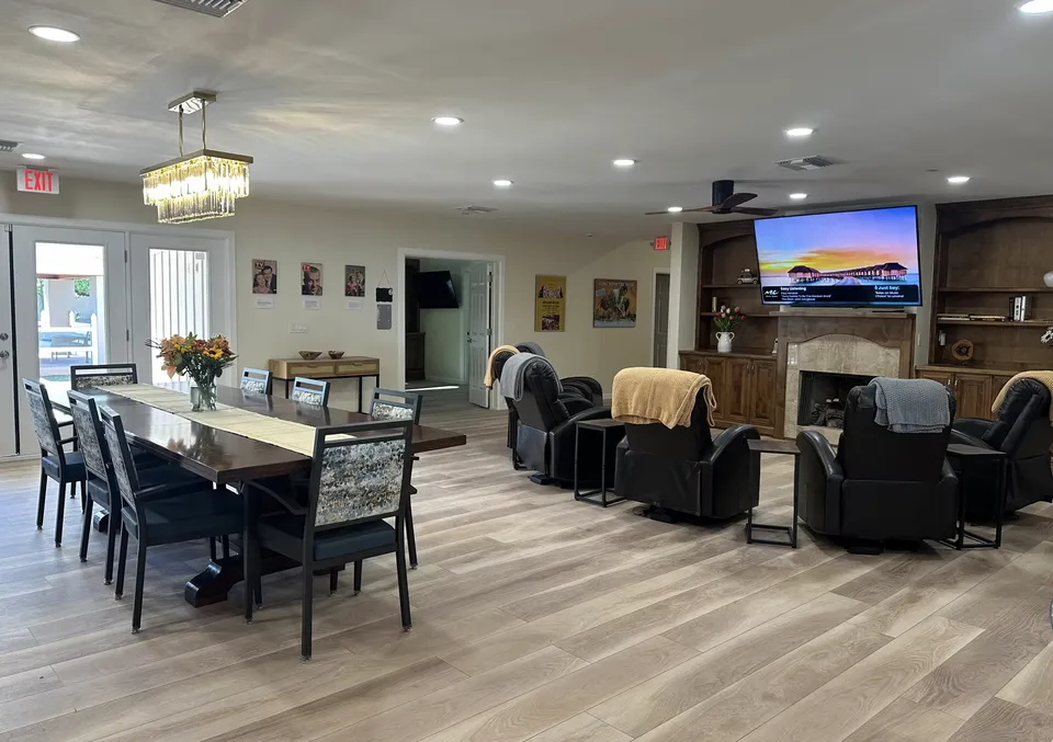 Bella Vita Camelback Residence, photo 2 of 15