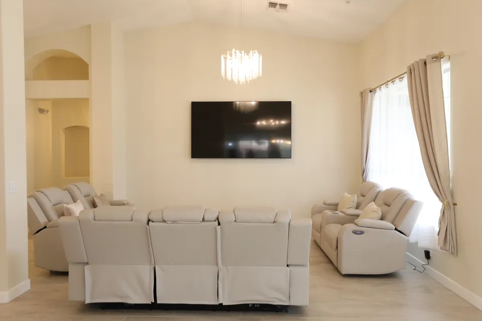 Bright Oasis Assisted Living, photo 15 of 16
