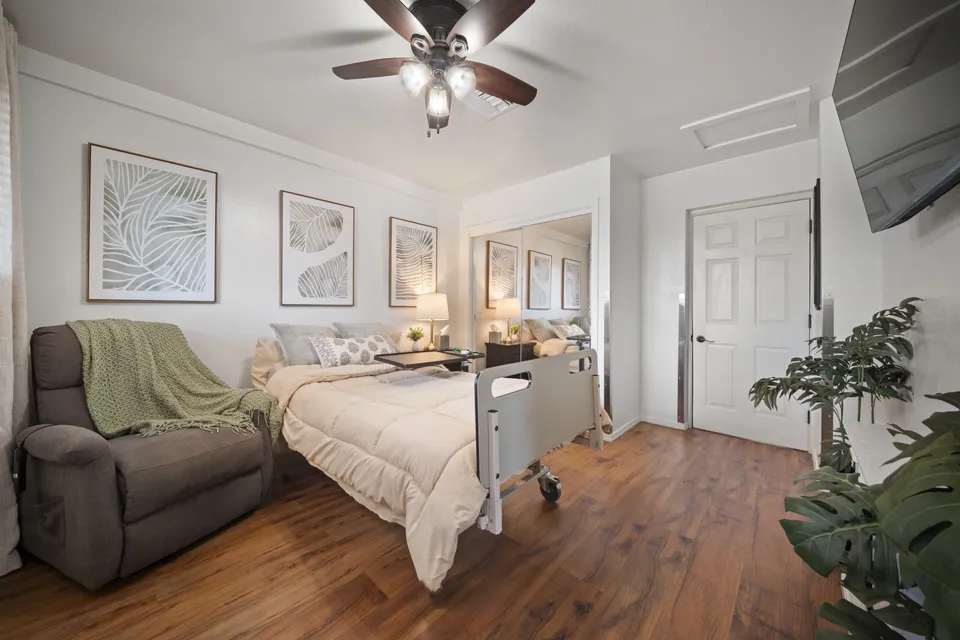 Auburn Court Assisted Living, photo 18 of 21